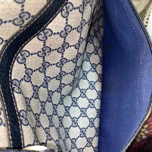 Sold! Not Available Anymore. Authentic vintage Gucci - AS IS - Picture 12 of 16